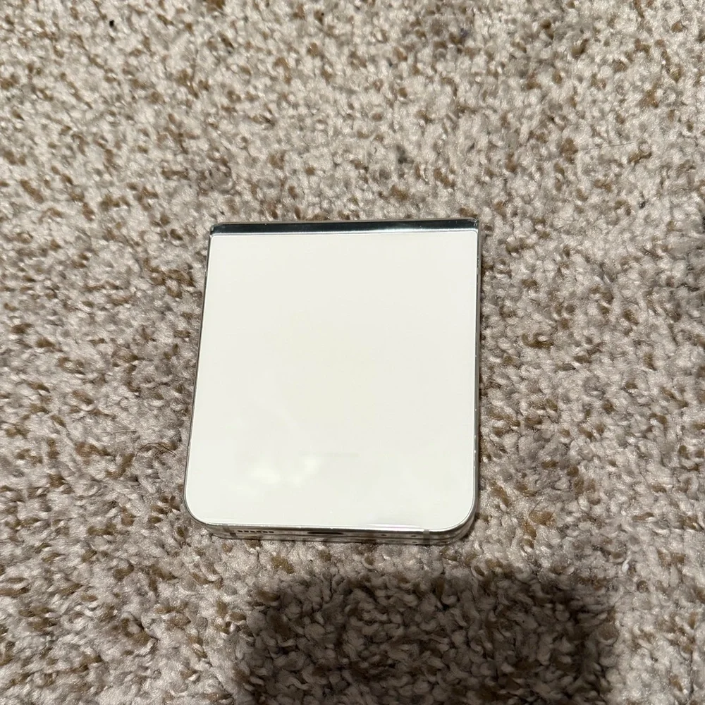 Samsung Galaxy Z Flip 5
